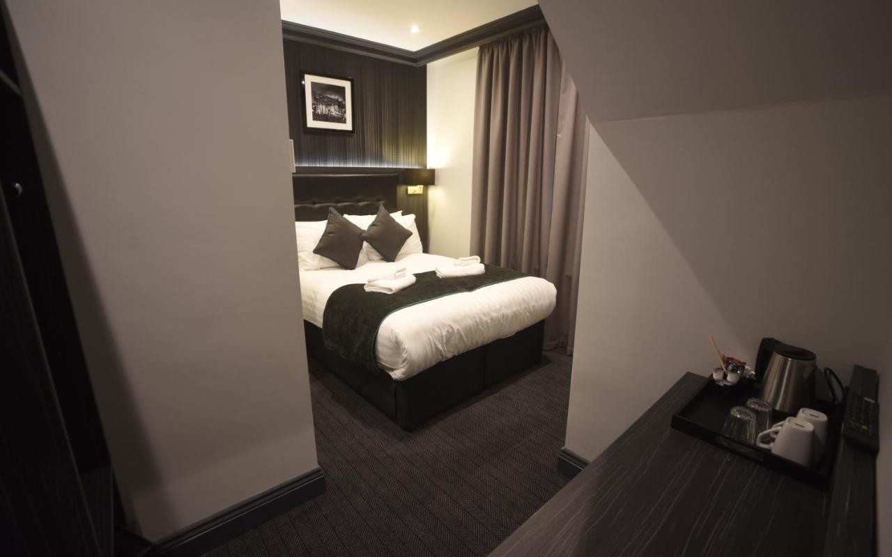 The Pack And Carriage London Hotel Exterior photo