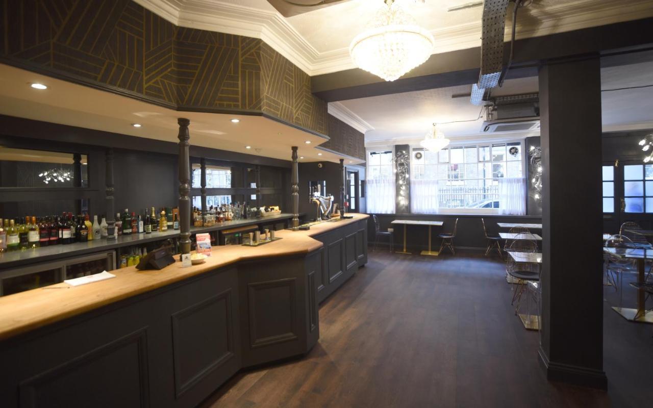 The Pack And Carriage London Hotel Exterior photo